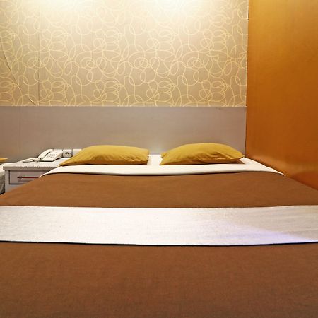 Eve Hotel Bandung Zewnętrze zdjęcie